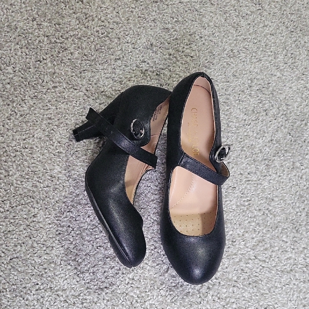 Classic Black Mary Jane Heels